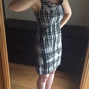 B&W patterned scoop neck work sheath